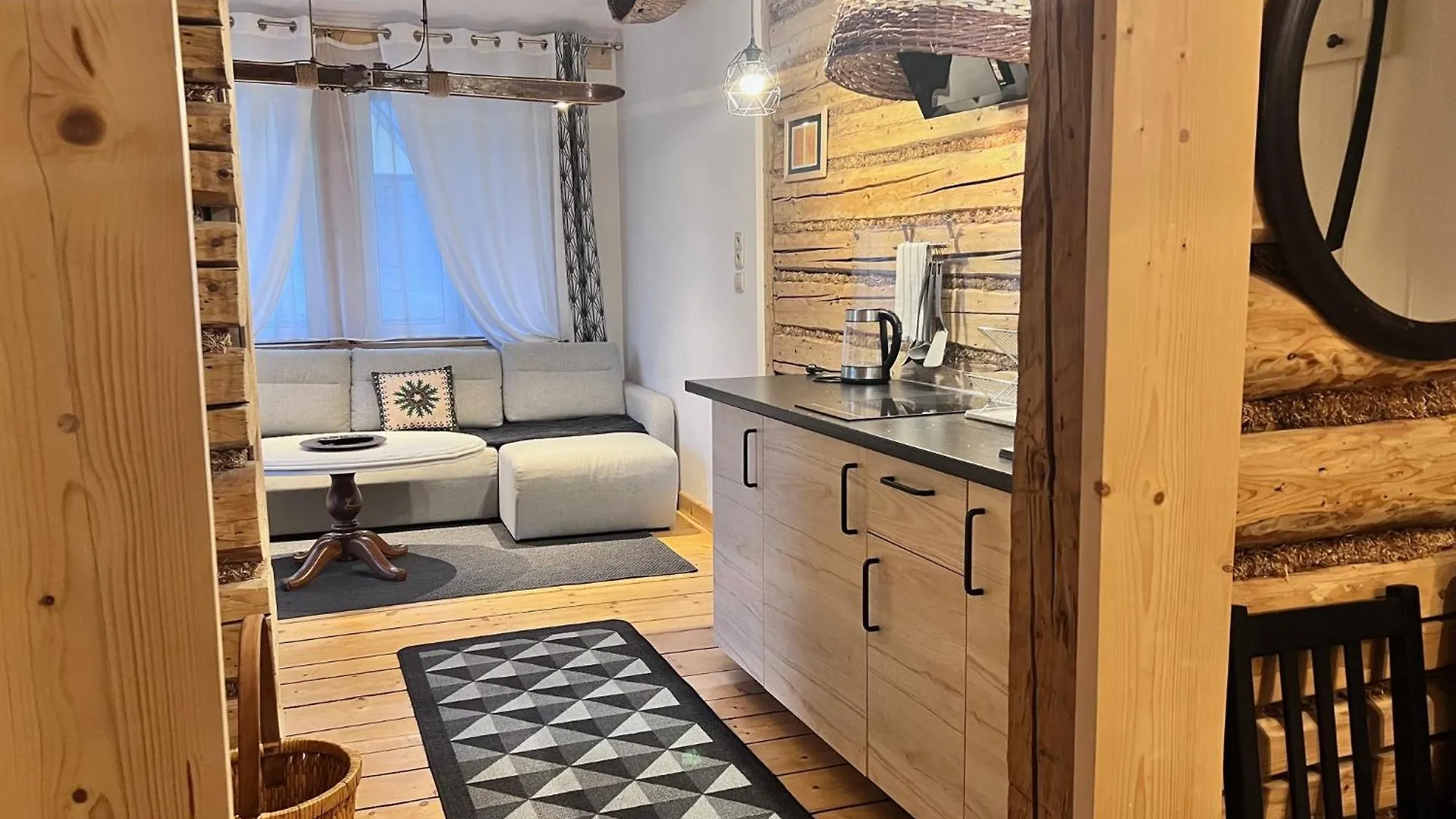 Lägenhetshotell Willa Jasna Apartamenty Centrum Zakopane Polen